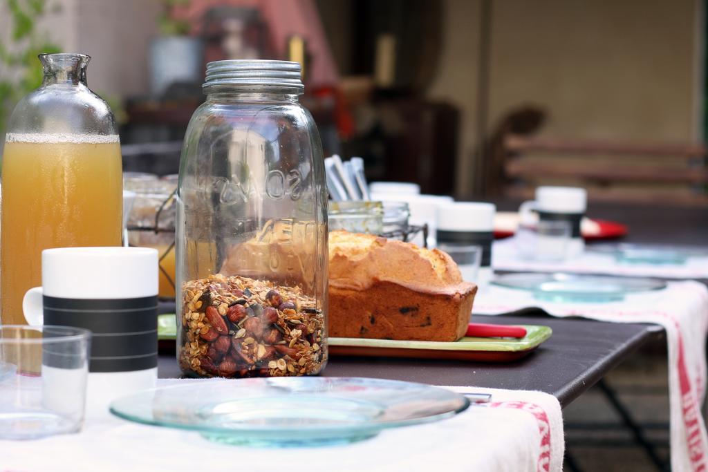 Bed and Breakfast Les Pierres Sauvages Besse-sur-Issole Exterior foto